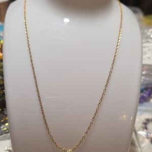 Gold Polished Cable Chain Necklace